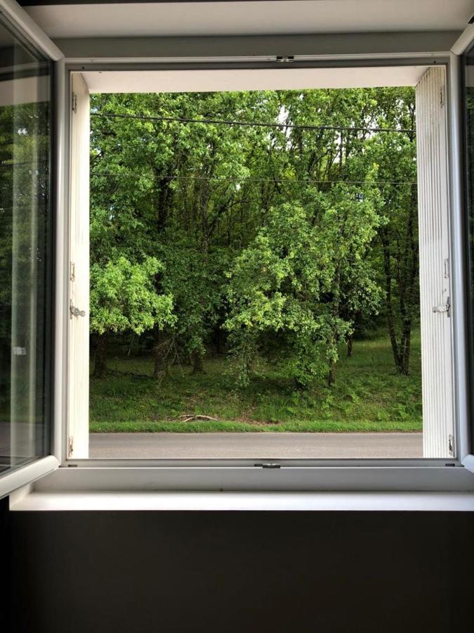 Logement A Brive Proche Centre-Ville Et Campagne - Climatisation, Wifi, Coin Exterieur Et Parking Prives Dış mekan fotoğraf